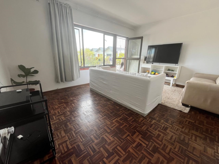 To Let 2 Bedroom Property for Rent in Pinelands Western Cape